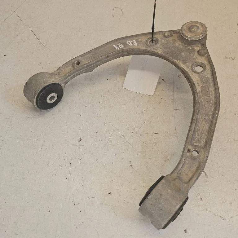 Front lower control arm/wishbone – Audi Q7 4L (2005-2015)