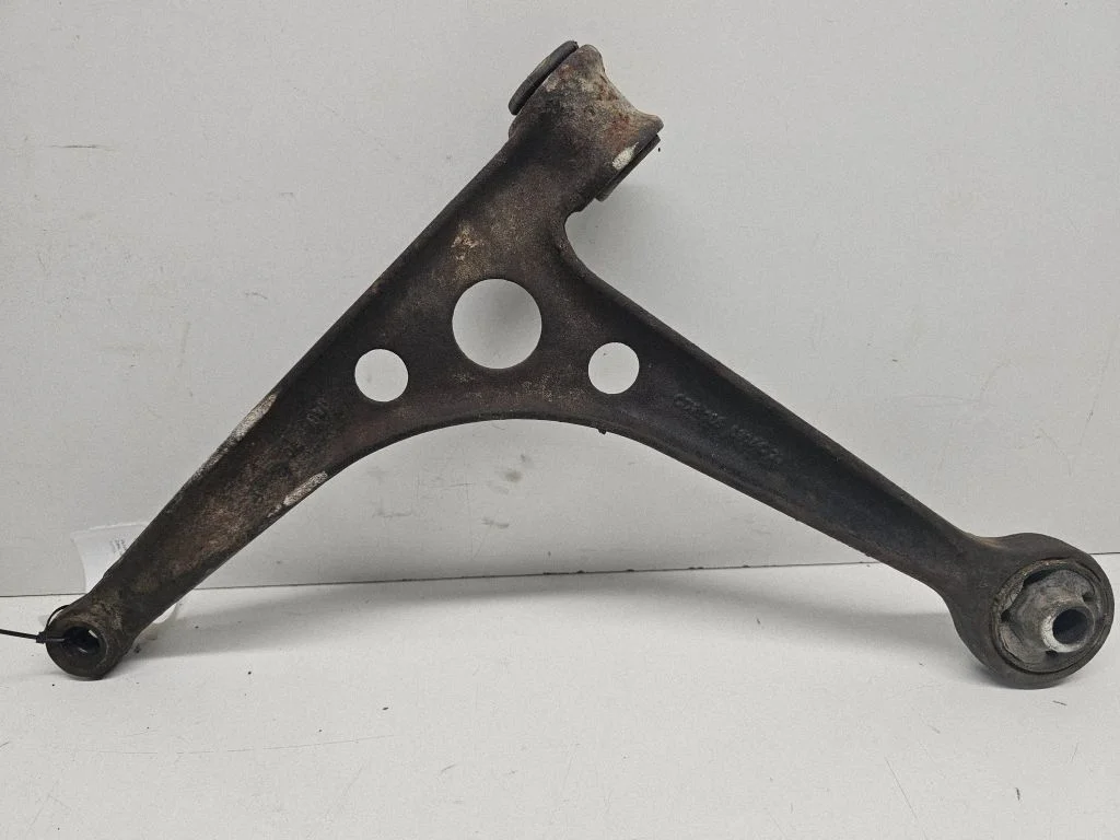 Front lower control arm/wishbone – left