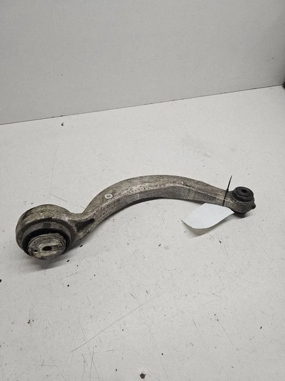 Front lower control arm/wishbone GX733C256
