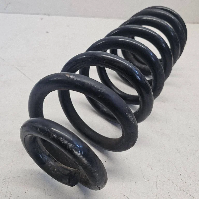 Rear coil spring – Jaguar XE (2015-)