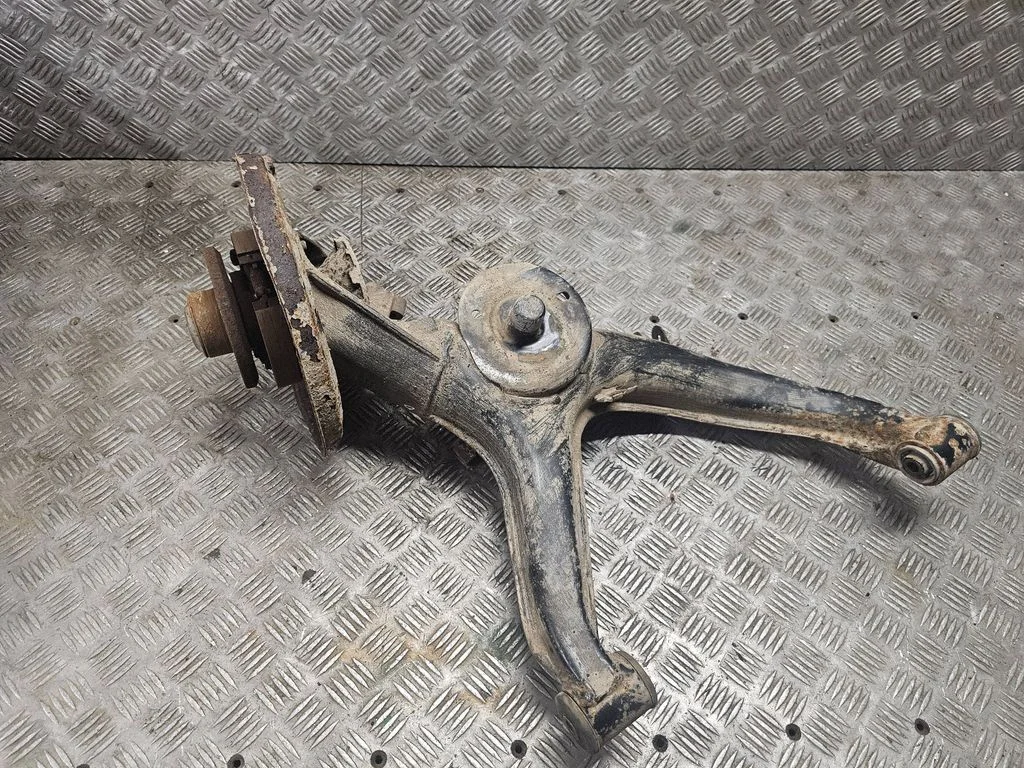 Rear upper control arm/wishbone – right