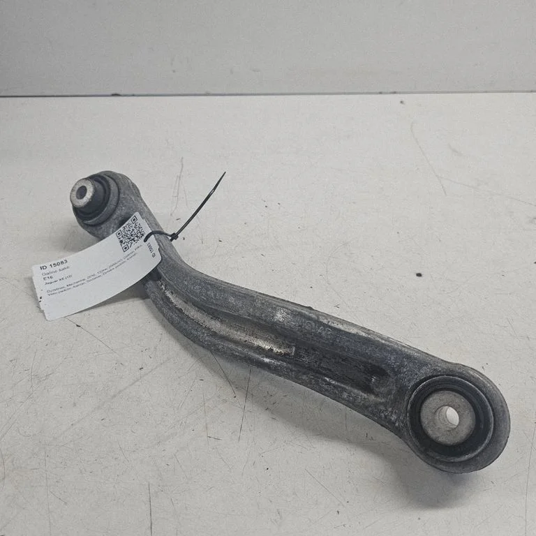 Rear upper control arm/wishbone – left