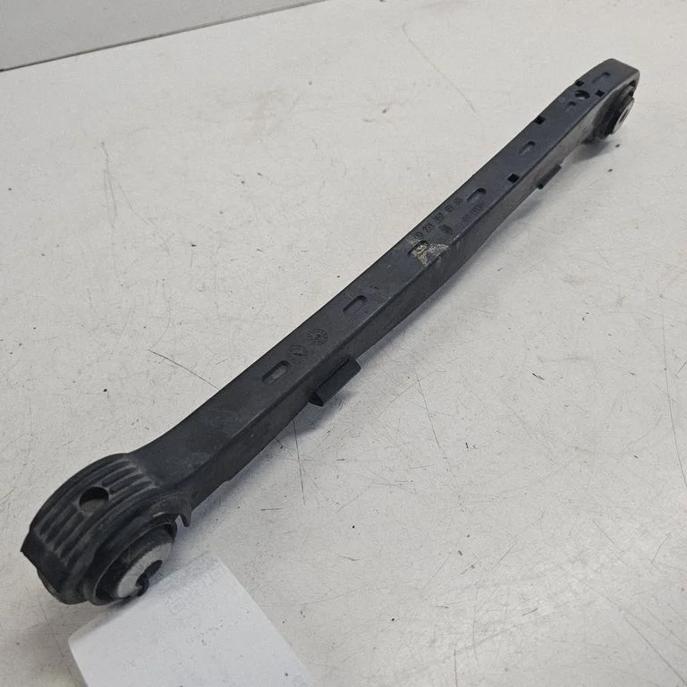 Rear upper control arm/wishbone 2213520388
