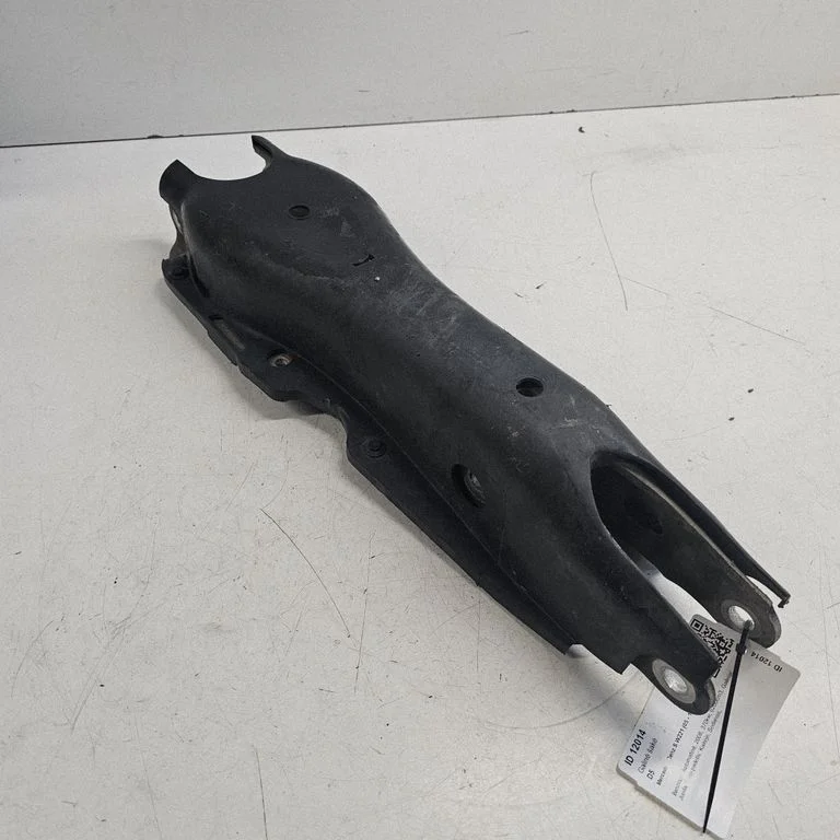 Rear upper control arm/wishbone