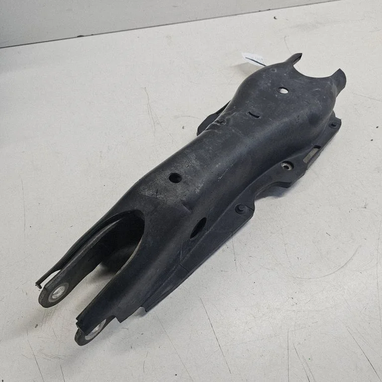 Rear upper control arm/wishbone