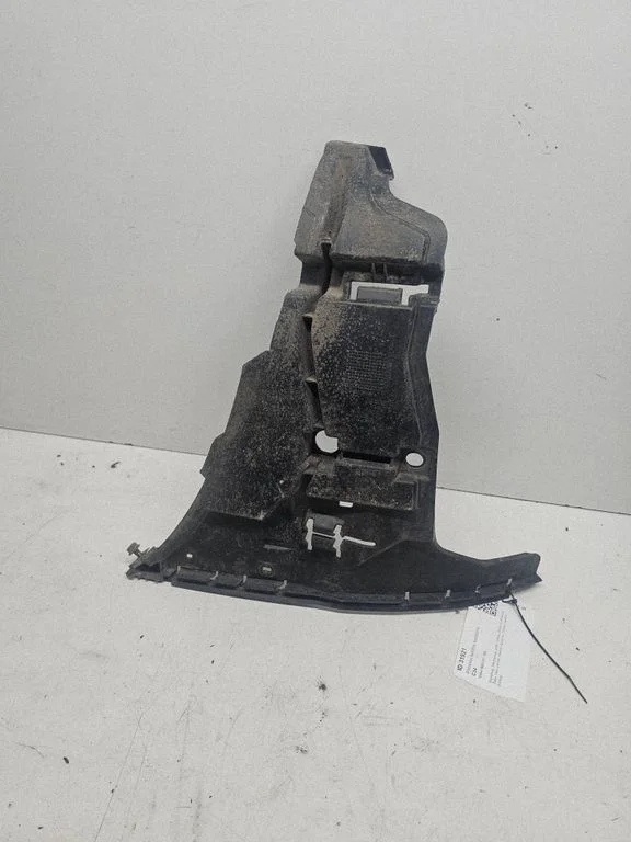 Front bumper mounting bracket – Volvo S60 (2001-2004)