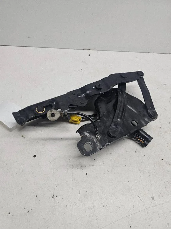 Engine bonnet/hood hinges – Jaguar XF X260 (2015-)