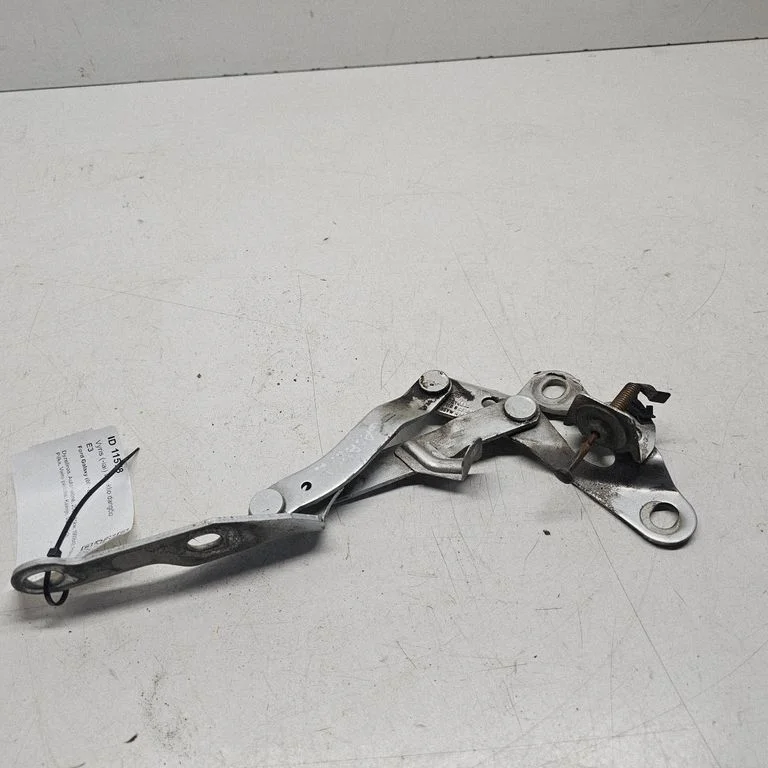 Engine bonnet/hood hinges 7M0823301L