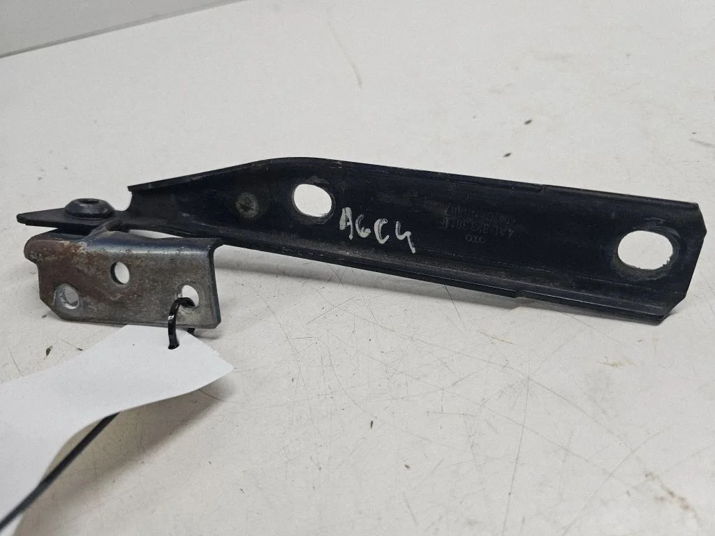 Engine bonnet/hood hinges 4A0823301F