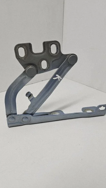 Engine bonnet/hood hinges – left