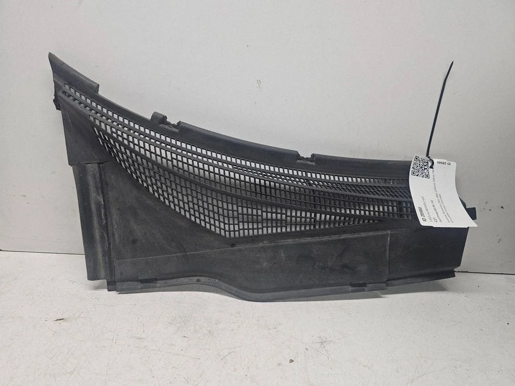 Wiper trim