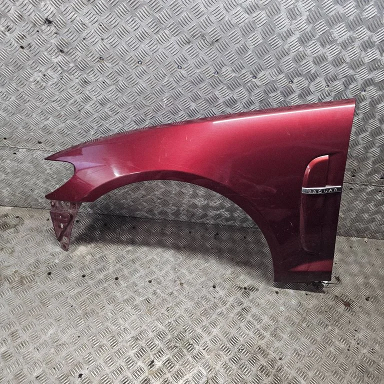 Fender – left