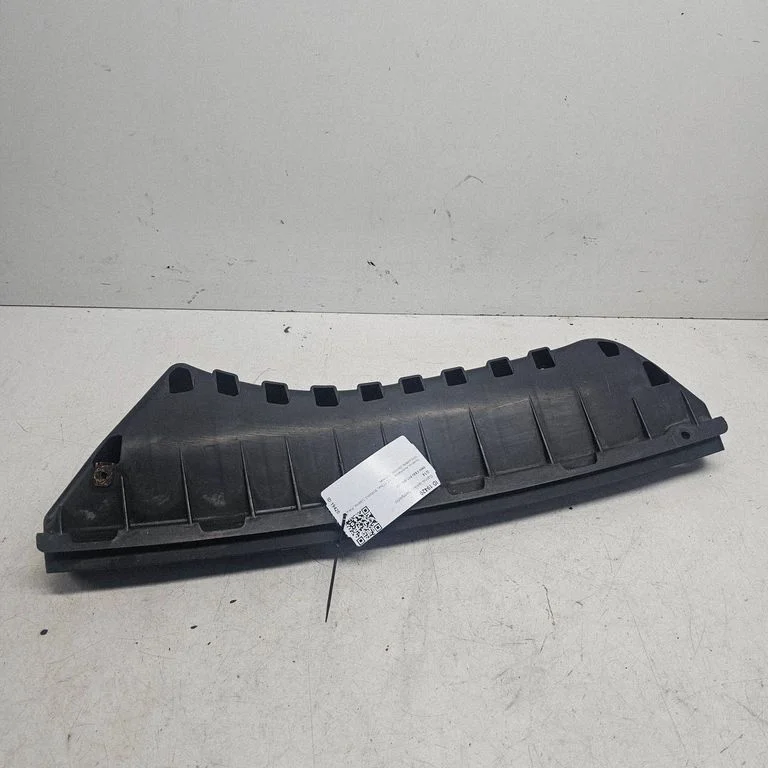 Rear bumper mounting bracket 5112705638814