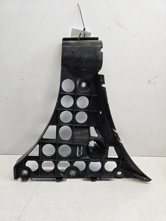 Rear bumper mounting bracket 51127033715