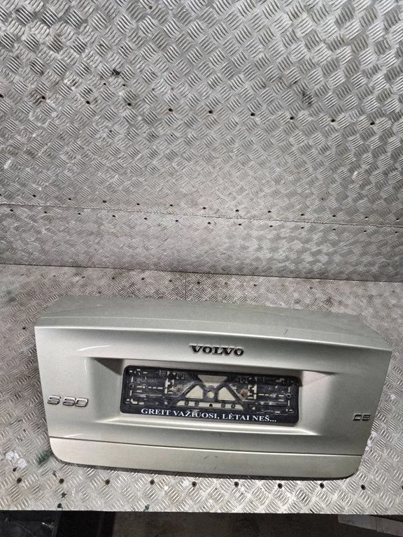 Tailgate/trunk/boot lid 1234