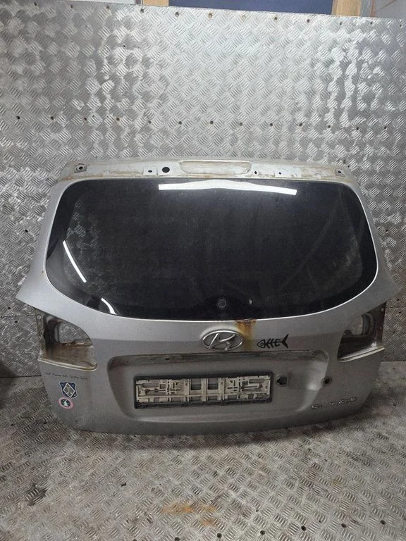 Tailgate/trunk/boot lid