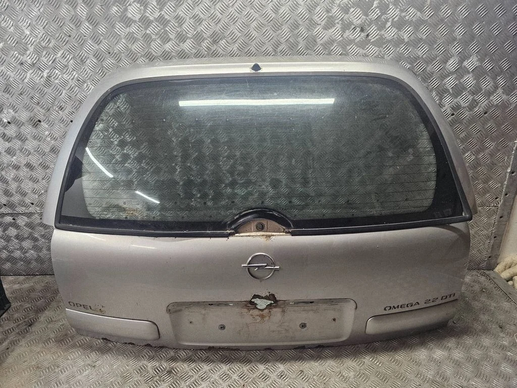 Tailgate/trunk/boot lid