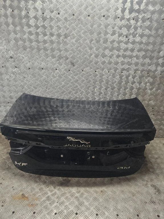 Tailgate/trunk/boot lid