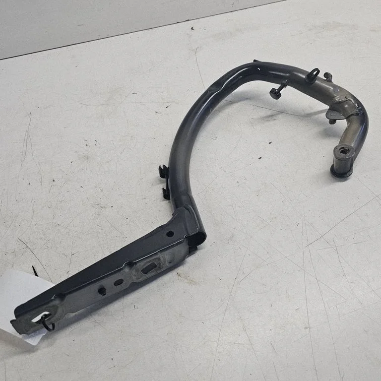 Tailgate/trunk/boot hinge