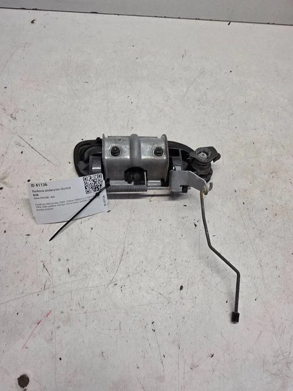Esiukse välimine käepide 9159639