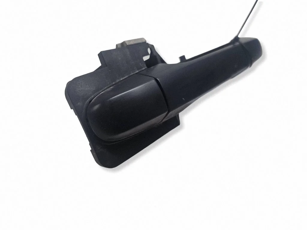 Front door exterior handle – front right
