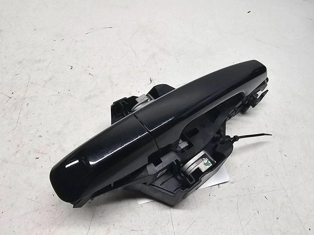 Front door exterior handle B132224N02