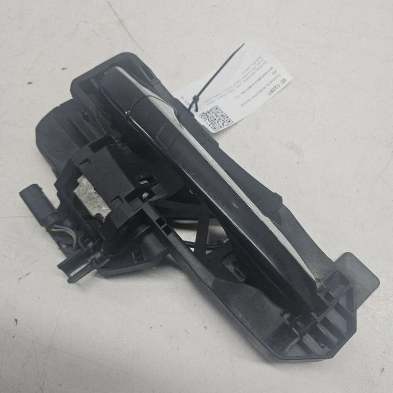 Front door exterior handle A2217600634