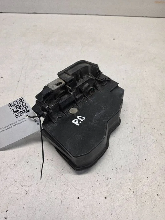 Front door lock 7036170