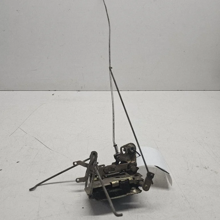 Front door lock – front right