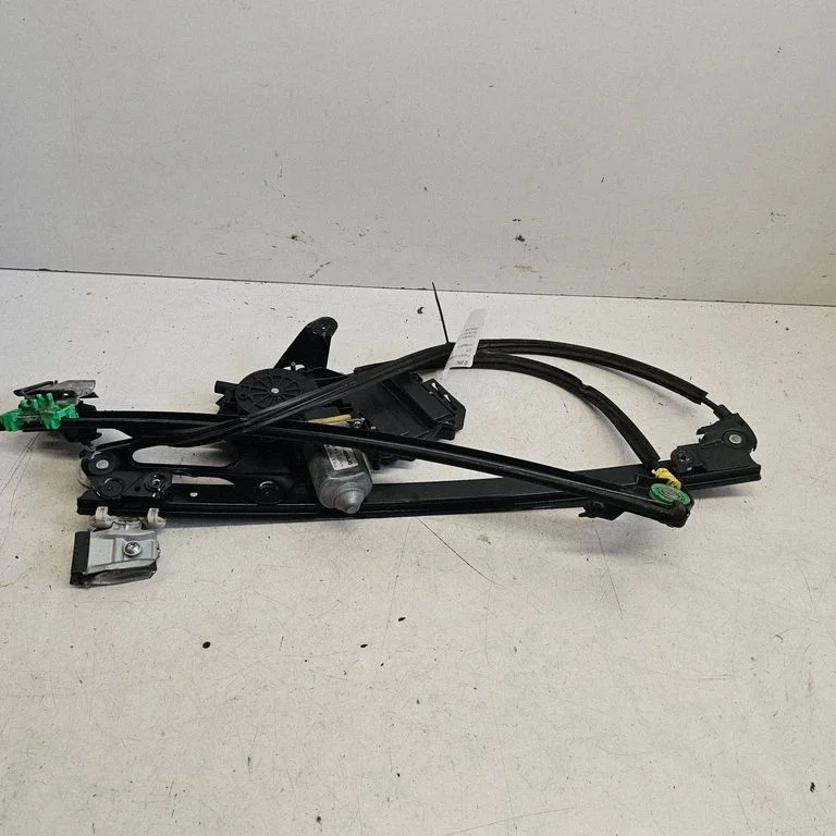 Front door window regulator with motor 7M3959802