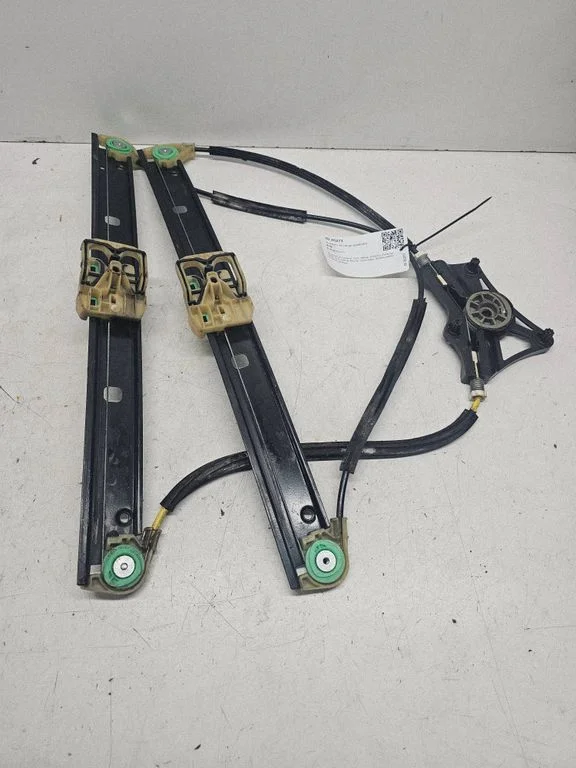Priekinis el. lango pakėlimo mechanizmas be varikliuko