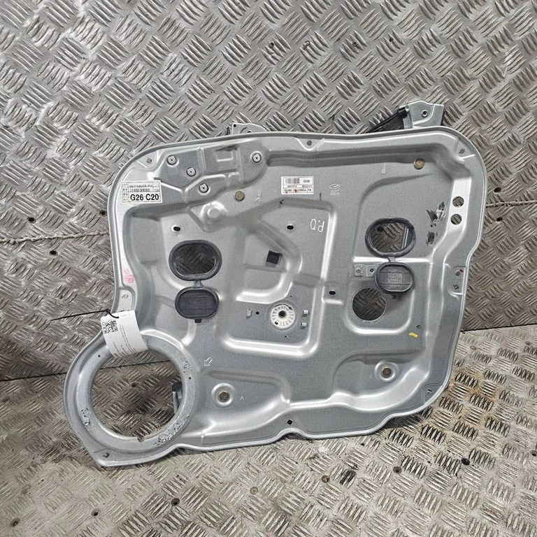 Priekinis el. lango pakėlimo mechanizmas be varikliuko
