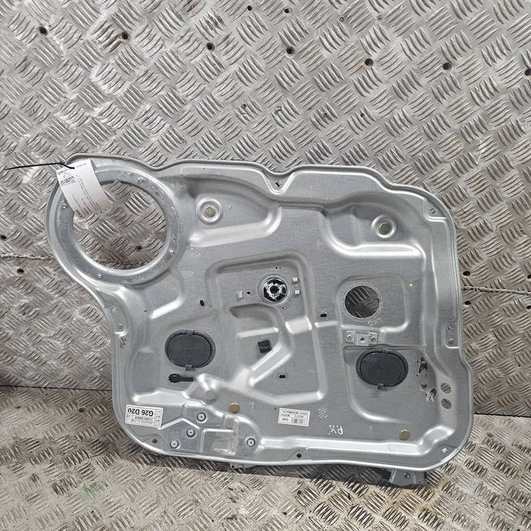 Priekinis el. lango pakėlimo mechanizmas be varikliuko