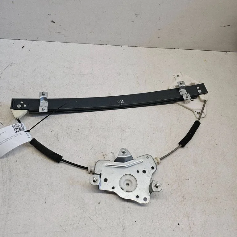 Priekinis el. lango pakėlimo mechanizmas be varikliuko