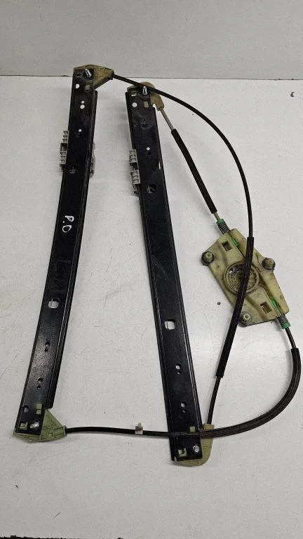 Priekinis el. lango pakėlimo mechanizmas be varikliuko