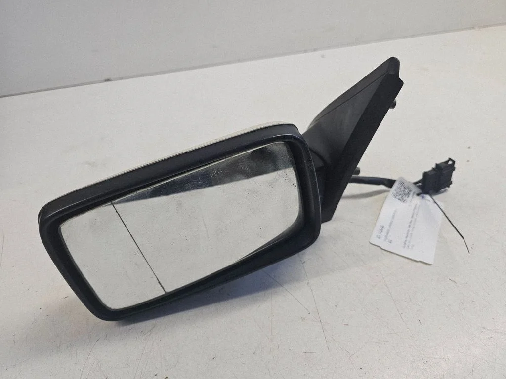 Esiukse elektriline välispeegel 40485