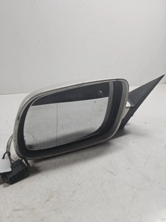 Front door electric wing mirror – left