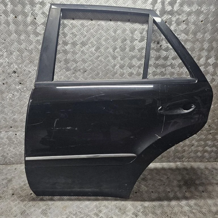 Rear door – left