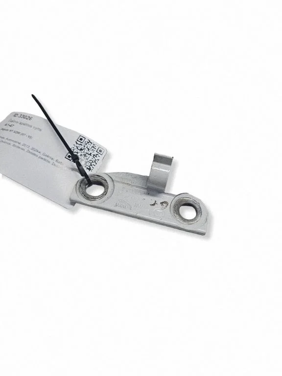 Zawias dolny drzwi tylnych 8X23F223A64AC