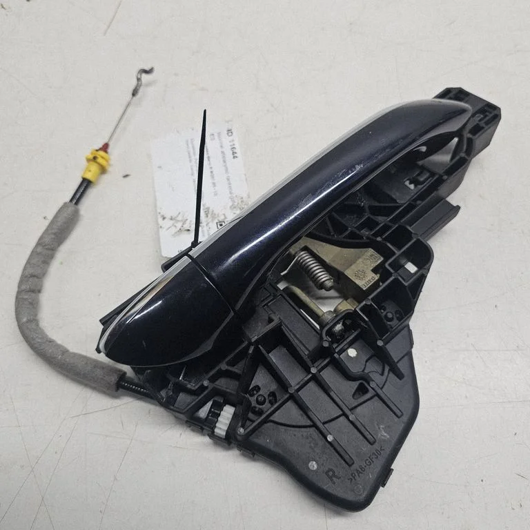 Rear door exterior handle A251760063