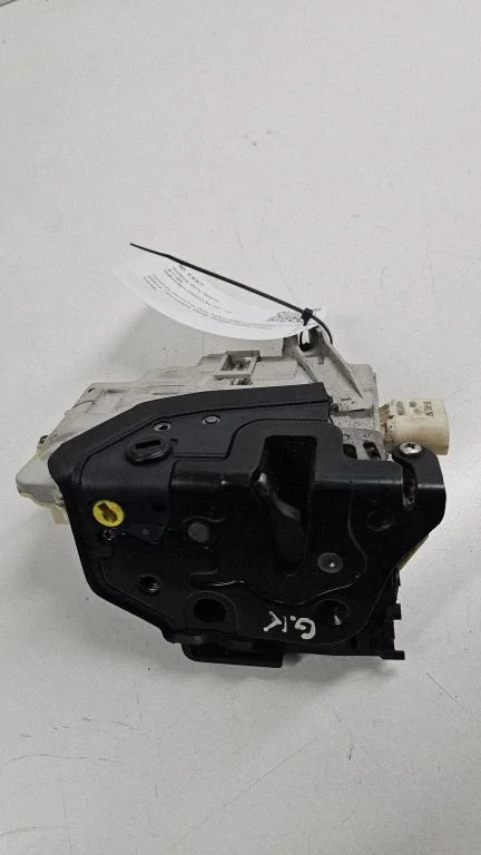 Rear door lock – left