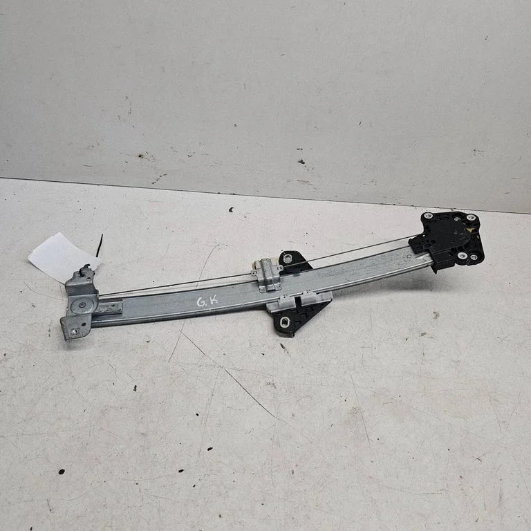 Galinio el. lango pakėlimo mechanizmas be varikliuko