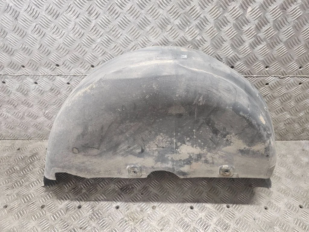 Tagumine poritiivakate 7M0810971