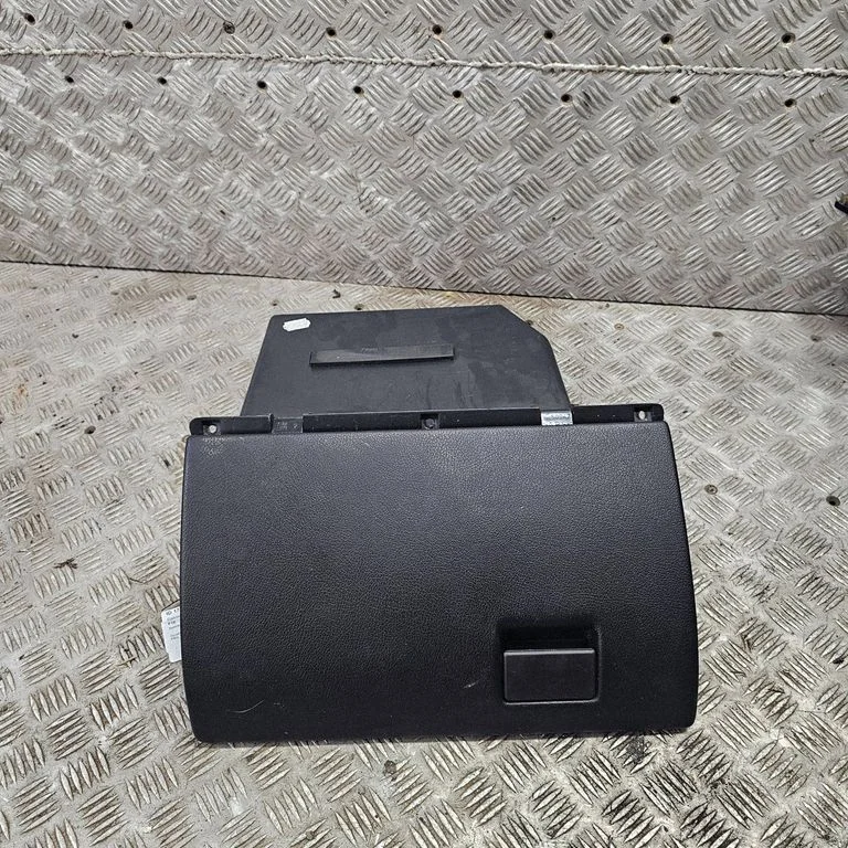Glove box 90561334