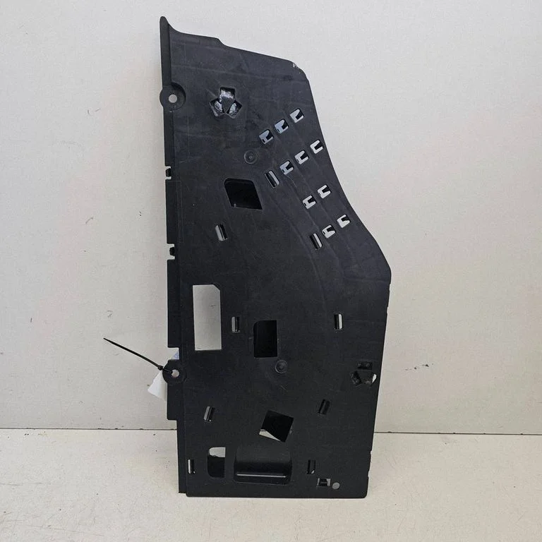 Dashboard lower bottom trim panel – Peugeot 3008 I (2008-2015)