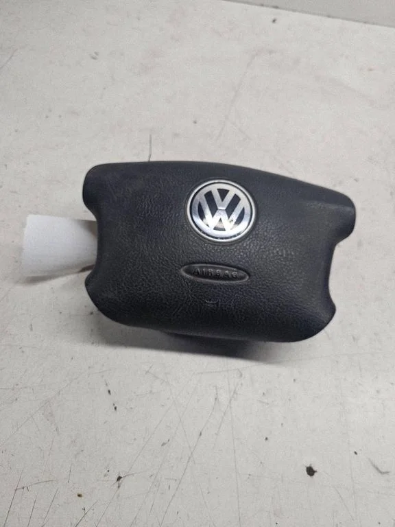 Steering wheel airbag 3B0880201M