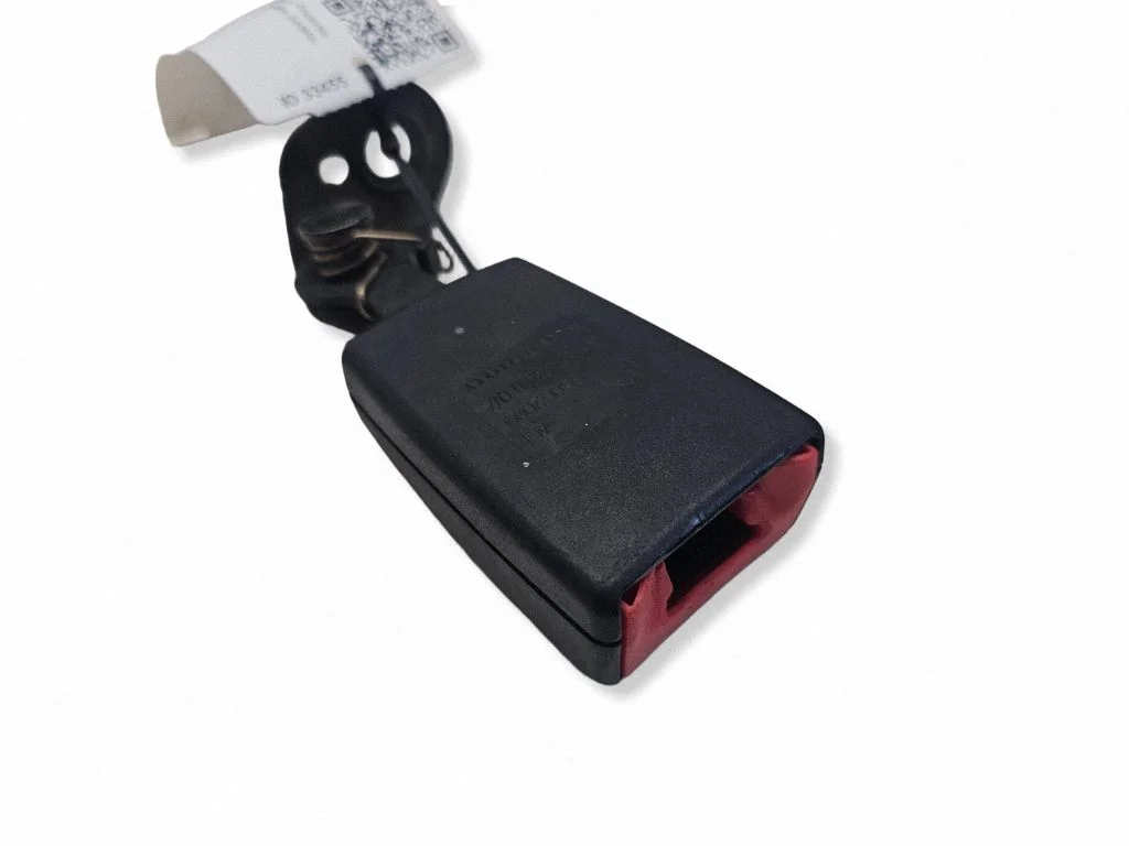 Rear seatbelt buckle 3C8857740D