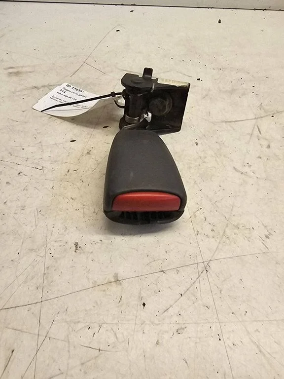 Rear seatbelt buckle 9155905