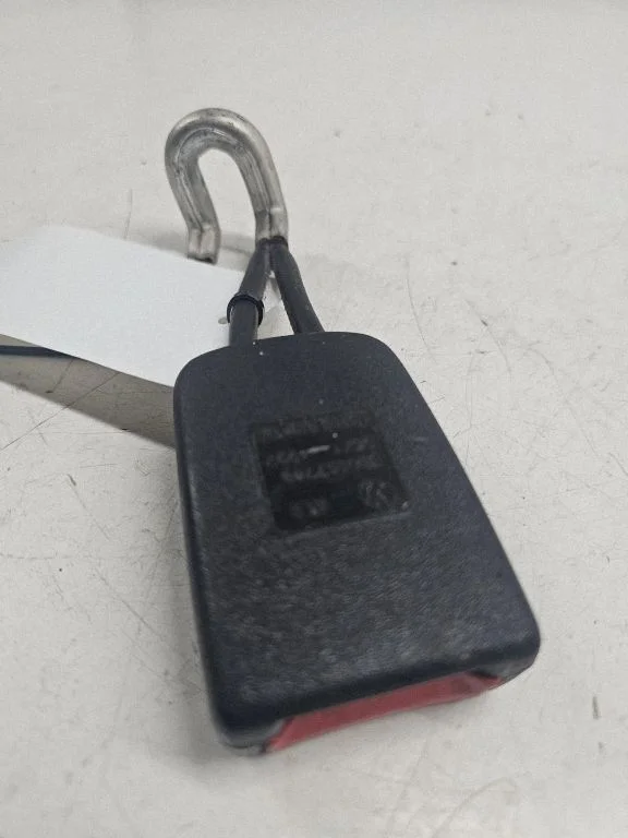 Tagumise turvavöö pannal 3B0857740