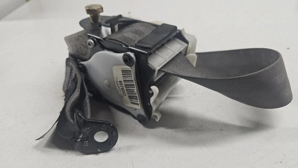 Tagumine turvavöö – Audi A4 S4 B6 8E 8H (2001-2005)